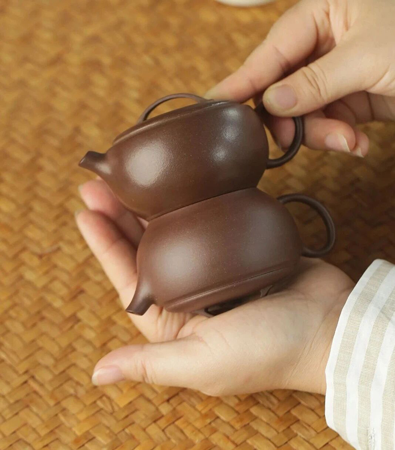 Can a purple clay pot brew multiple types of tea?